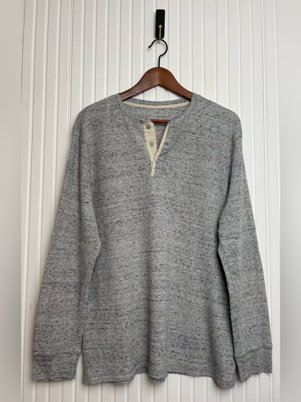 Mens Thermal Waffle Knit Henley Top L Gray Staple Everyday Cool Weather Layer
